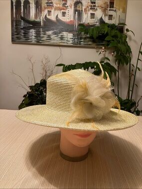Elegant Beige Metallic Gold Hat with  Cream Golden Feather Floral Accent